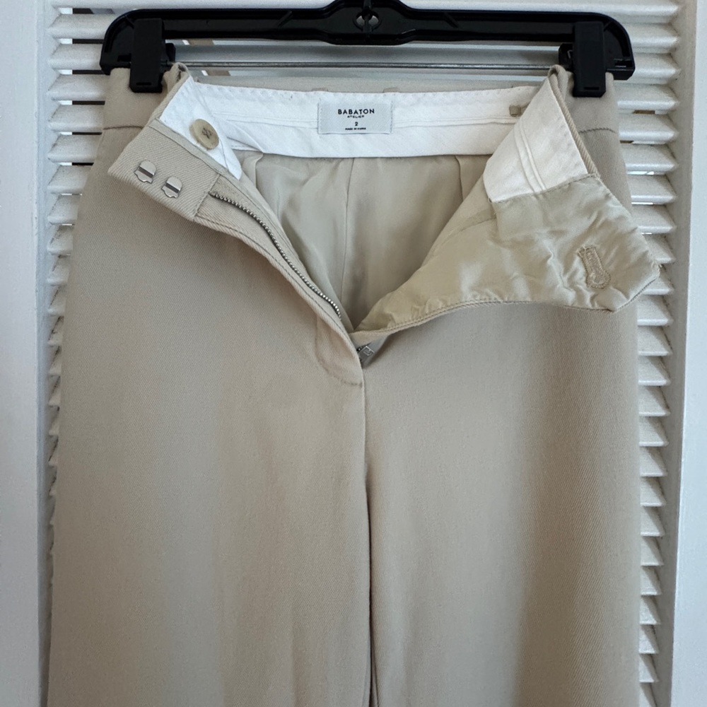 Aritzia Babaton Tan Women's Trousers